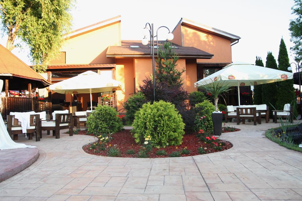 Circea Rixo'S Guesthouse מראה חיצוני תמונה