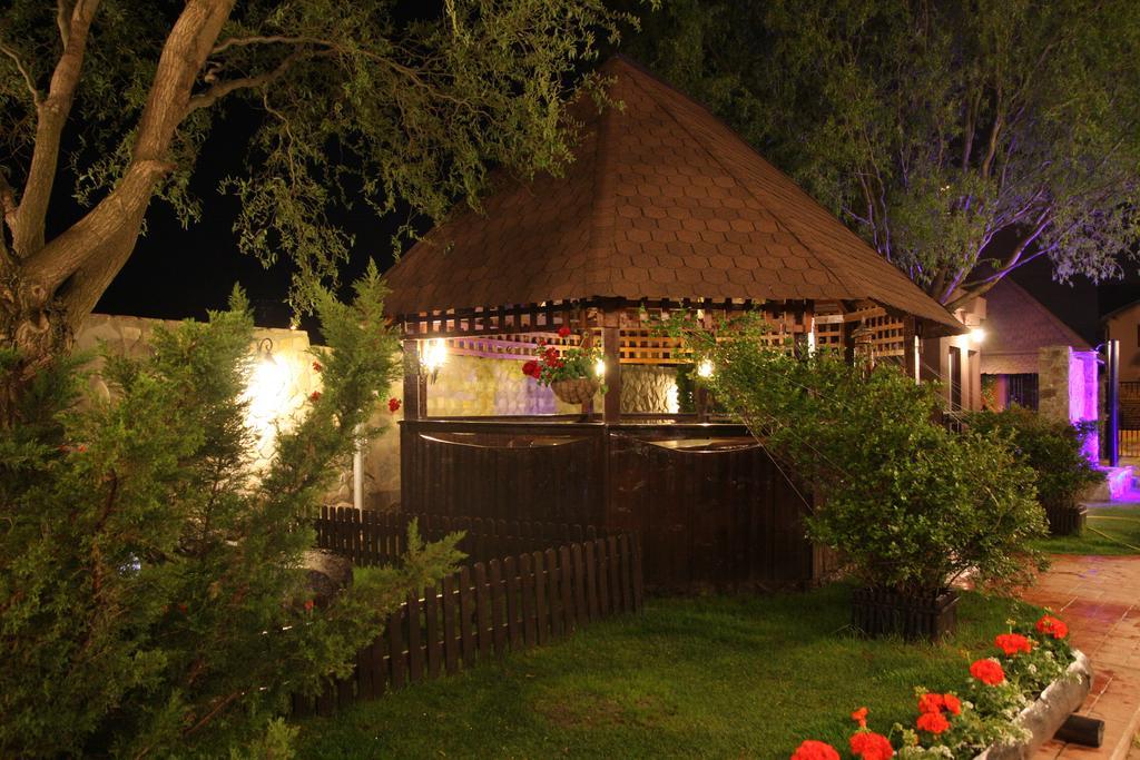 Circea Rixo'S Guesthouse מראה חיצוני תמונה