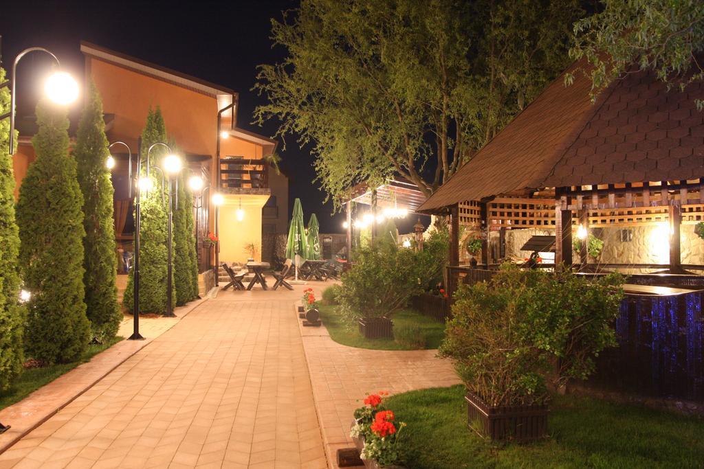 Circea Rixo'S Guesthouse מראה חיצוני תמונה