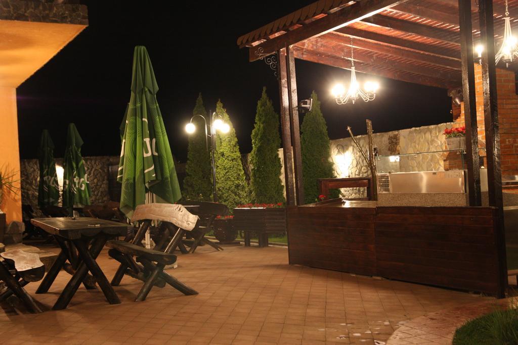 Circea Rixo'S Guesthouse מראה חיצוני תמונה