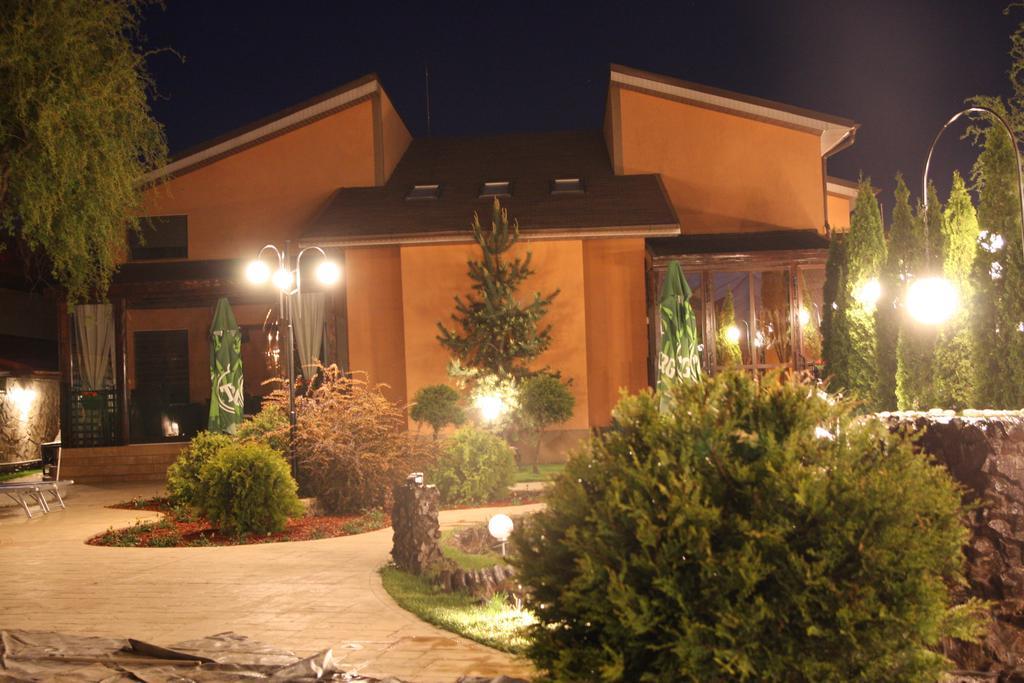 Circea Rixo'S Guesthouse מראה חיצוני תמונה
