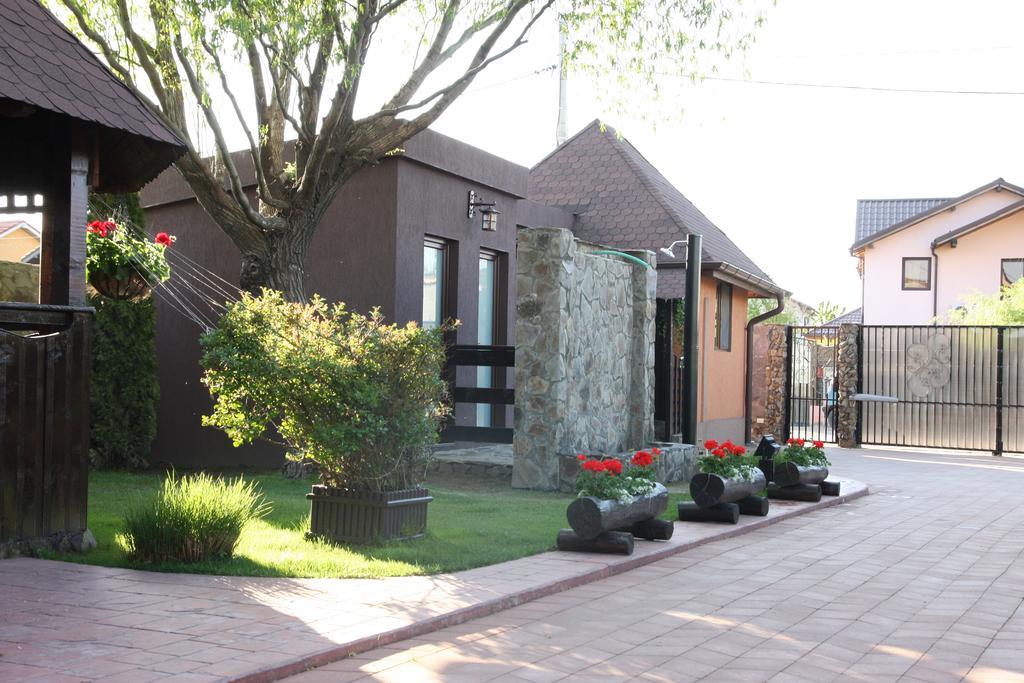 Circea Rixo'S Guesthouse מראה חיצוני תמונה