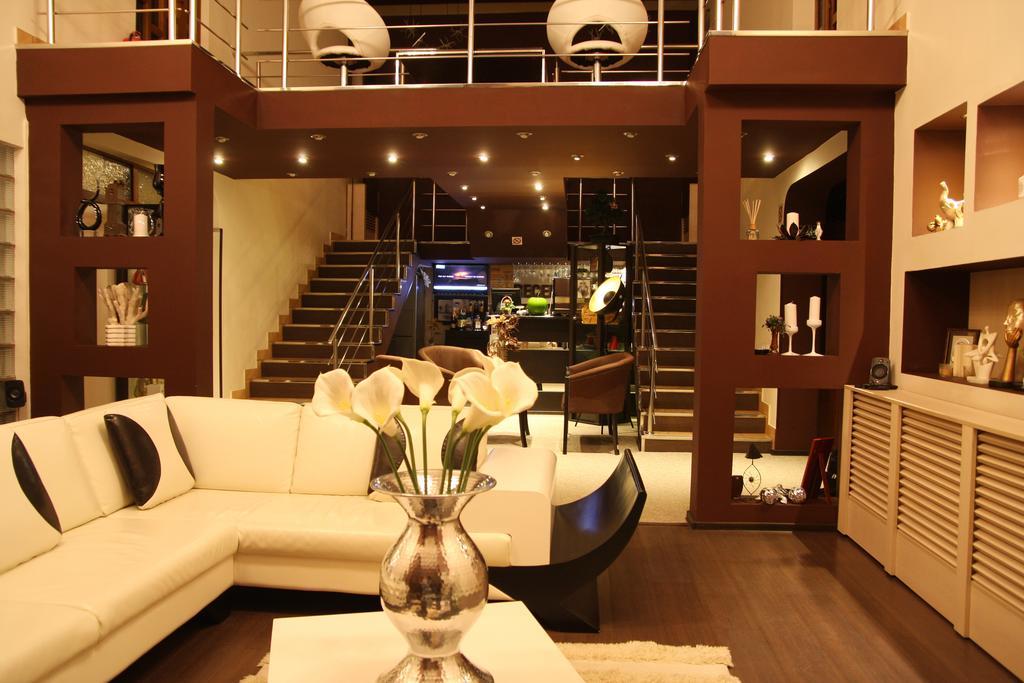 Circea Rixo'S Guesthouse מראה חיצוני תמונה