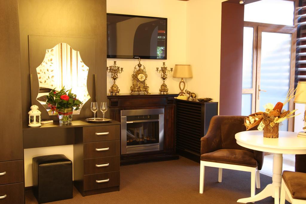 Circea Rixo'S Guesthouse מראה חיצוני תמונה