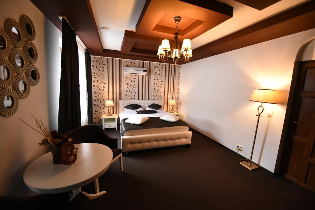 Circea Rixo'S Guesthouse מראה חיצוני תמונה